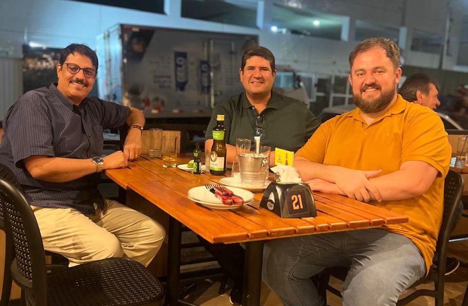 Responsáveis por elegerem 12 vereadores em Caruaru, presidentes partidários da base de Pinheiro planejam 2025 Responsáveis por elegerem 12 vereadores em Caruaru, presidentes partidários da base de Pinheiro planejam 2025
