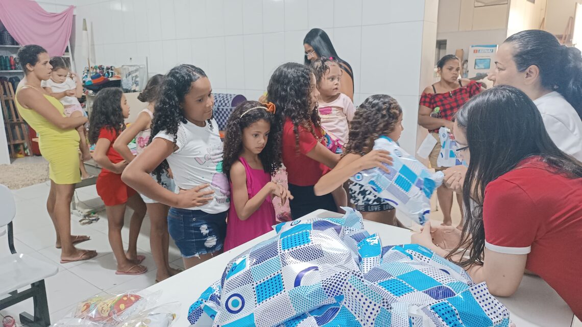 IMOA-PE realiza entrega de brinquedos para os filhos dos catadores recicláveis cadastrados no instituto