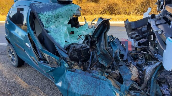 Motorista morre, após colisão frontal na BR 232