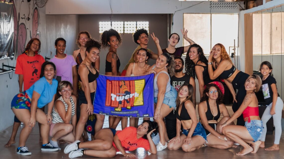 Aulas gratuitas de twerk promovem empoderamento de mulheres e pessoas LGBTQIA+ em Caruaru Aulas gratuitas de twerk promovem empoderamento de mulheres e pessoas LGBTQIA+ em Caruaru