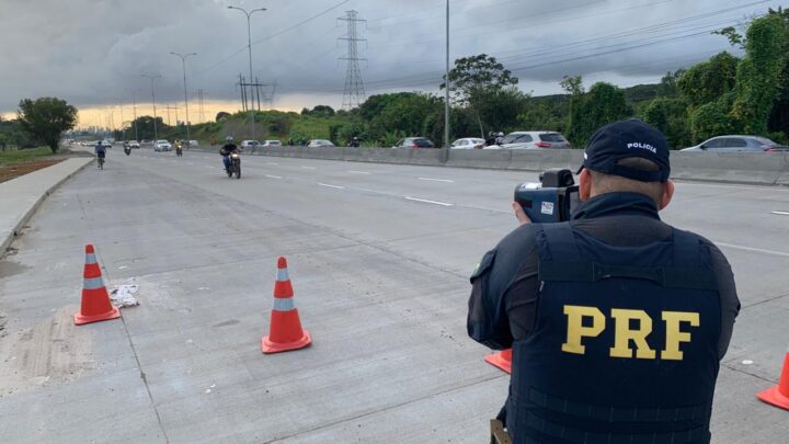PRF inicia Operação Rodovida Ano Novo voltada para coibir a alcoolemia ao volante