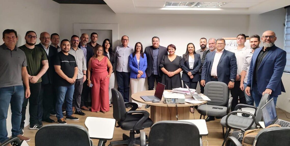 Empresário caruaruense Manoel Santos é eleito presidente do Sincomferpe