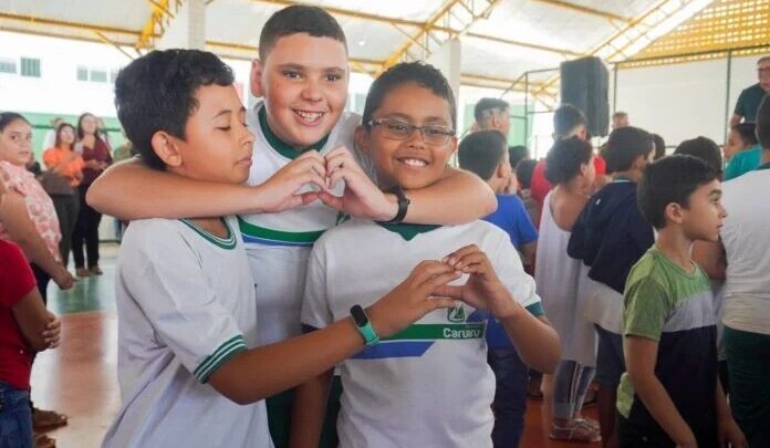 Período de matrículas de estudantes remanejados e novatos se estenderá do dia 2 a 10 de janeiro na rede de Caruaru