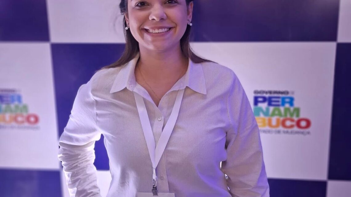 Dayse Silva representa Rodrigo Pinheiro em reunião com a governadora Raquel Lyra Dayse Silva representa Rodrigo Pinheiro em reunião com a governadora Raquel Lyra