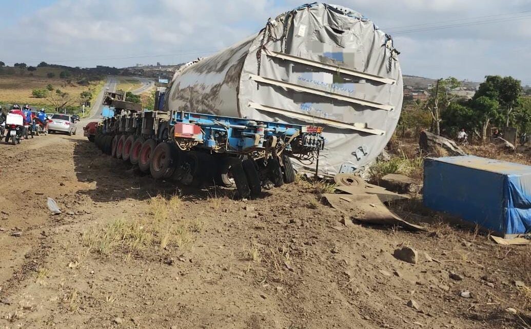 PRF fará bloqueio total no Km 72 da BR 104 entre Caruaru e Agrestina nesta terça-feira PRF fará bloqueio total no Km 72 da BR 104 entre Caruaru e Agrestina nesta terça-feira