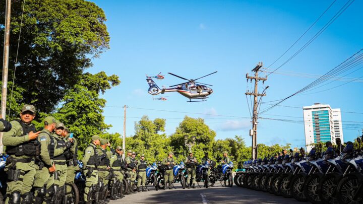 Governadora Raquel Lyra entrega helicóptero e 136 novos veículos para a segurança pública no Estado