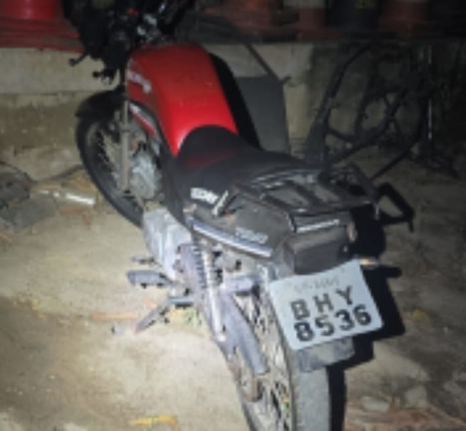Motocicleta adulterada é apreendida Motocicleta adulterada é apreendida