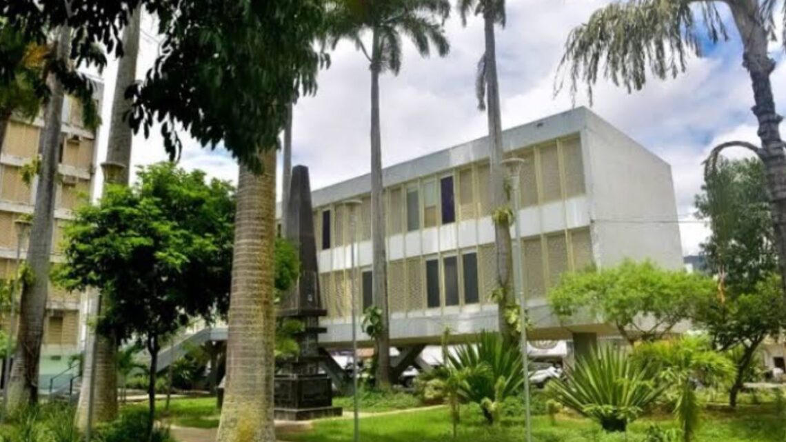 Última semana para negociar débitos municipais em Caruaru Última semana para negociar débitos municipais em Caruaru
