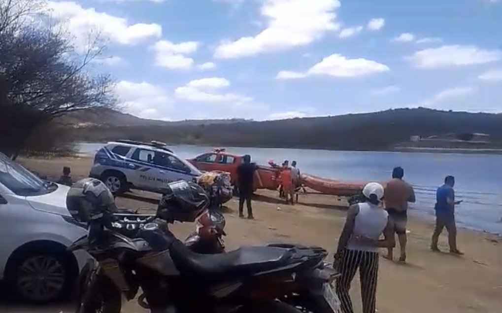 Homem é assassinado, e corpo é encontrado em barragem em Caruaru