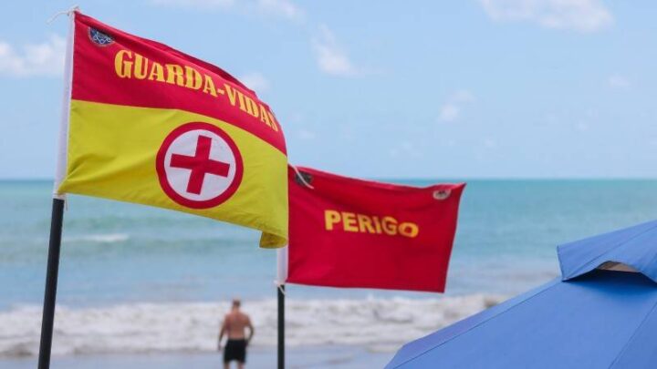 Feriadão de Ano Novo e praias da RMR: CEMIT alerta sobre cuidados para banho de mar seguro
