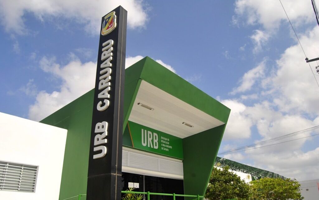 Cadastro Imobiliário de Caruaru passa a funcionar na Autarquia de Urbanização e Meio Ambiente Cadastro Imobiliário de Caruaru passa a funcionar na Autarquia de Urbanização e Meio Ambiente