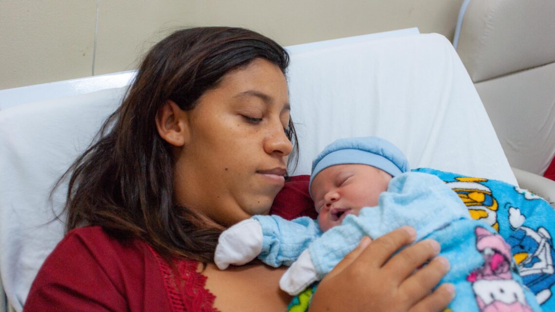 Caruaru celebra o primeiro nascimento de 2025 na Maternidade Municipal Santa Dulce dos Pobres Caruaru celebra o primeiro nascimento de 2025 na Maternidade Municipal Santa Dulce dos Pobres