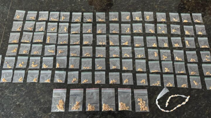 PM apreende mais de 600 pedras de crack em Caruaru