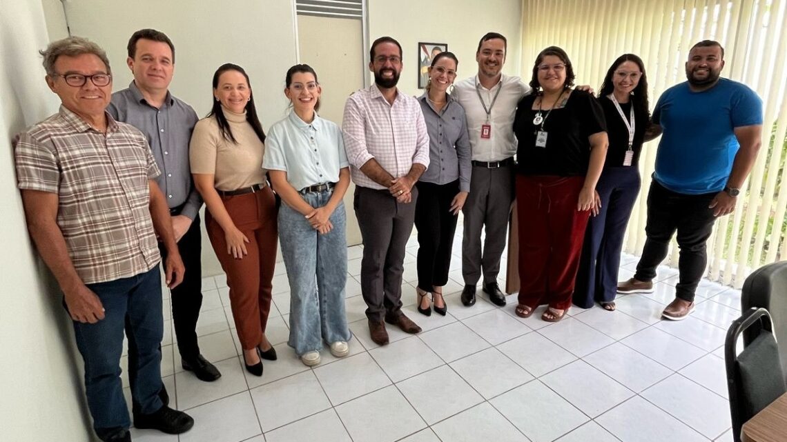 Prefeitura de Caruaru realiza reunião com bancos sobre programa ‘Desenrola Rural’