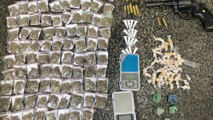 PM captura homem com arma e drogas