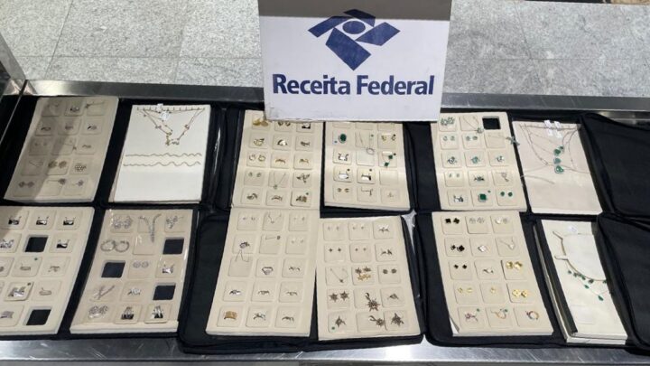 Receita Federal retém joias no Aeroporto Internacional do Recife