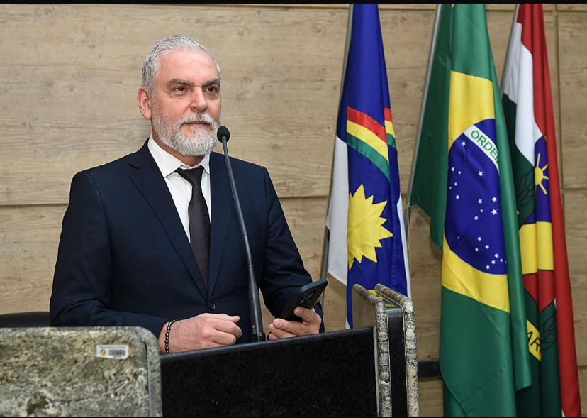Lei da Ficha Limpa para crimes hediondos, de autoria de Silvio Nascimento, é aprovado na Câmara de Caruaru Lei da Ficha Limpa para crimes hediondos, de autoria de Silvio Nascimento, é aprovado na Câmara de Caruaru