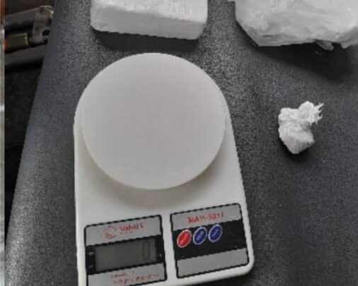 Homem é preso com 1kg de cocaína em Caruaru