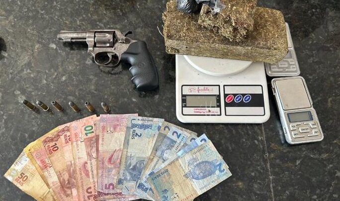 Homem é preso por tráfico de drogas em Caruaru