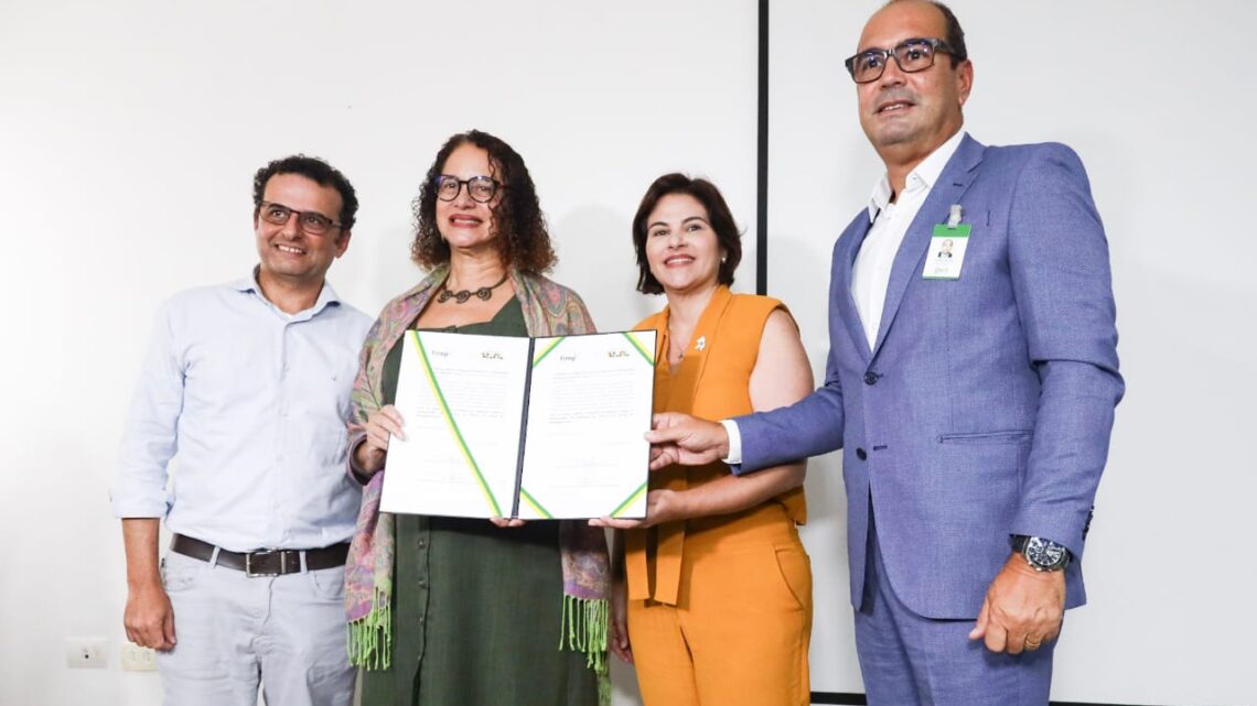 Governadora em exercício Priscila Krause participa de anúncio de investimento federal para o Hospital de Câncer de Pernambuco Governadora em exercício Priscila Krause participa de anúncio de investimento federal para o Hospital de Câncer de Pernambuco