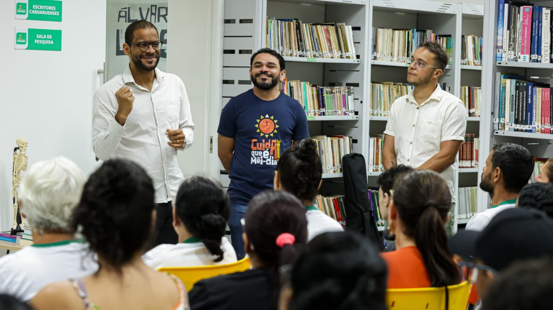 Dia Mundial da Poesia é vivenciado na Biblioteca Municipal de Caruaru Dia Mundial da Poesia é vivenciado na Biblioteca Municipal de Caruaru