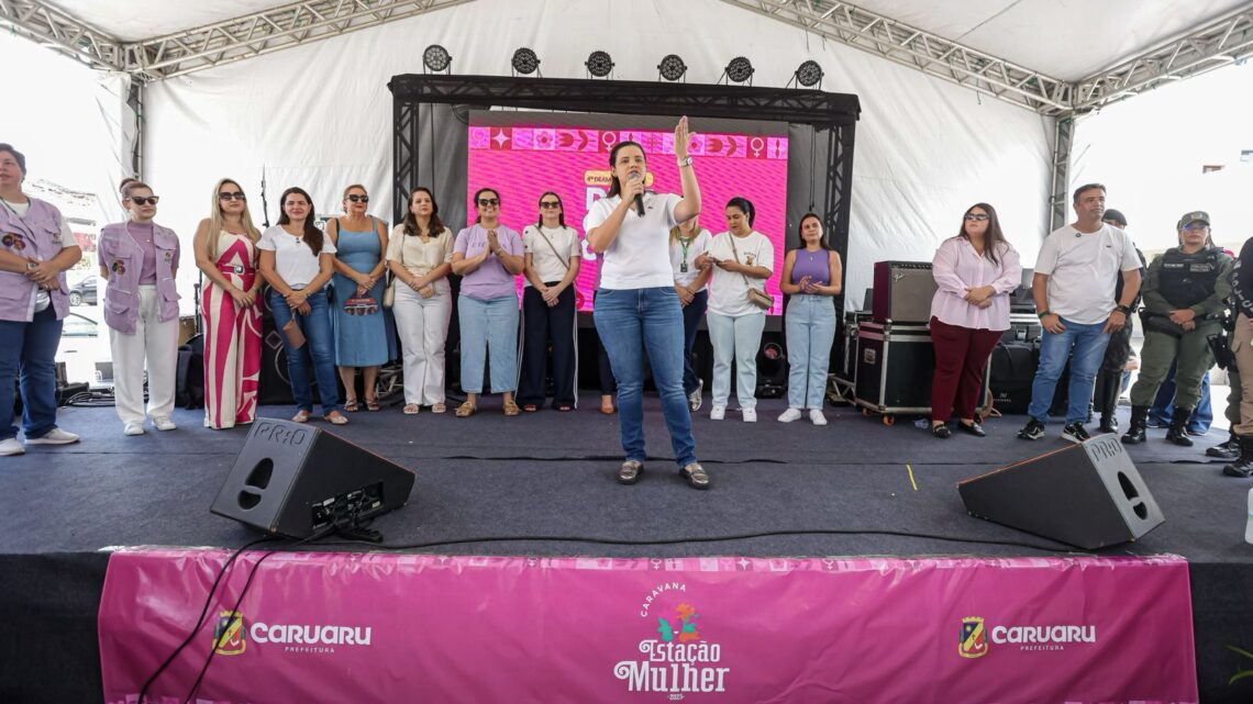 Vice-prefeita Dayse Silva participa do evento “Estação Mulher” em Caruaru Vice-prefeita Dayse Silva participa do evento “Estação Mulher” em Caruaru