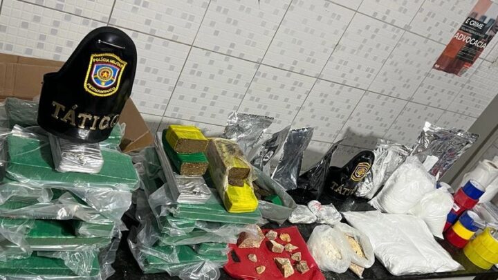 PMPE prende suspeito com mais de 30 kg de entorpecente em Caruaru