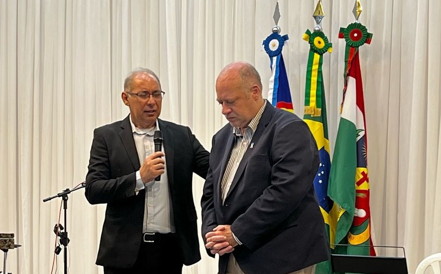 Cumprindo promessa de campanha, Jorge Quintino oferece Culto de Ações de Graças por mais um Mandato
