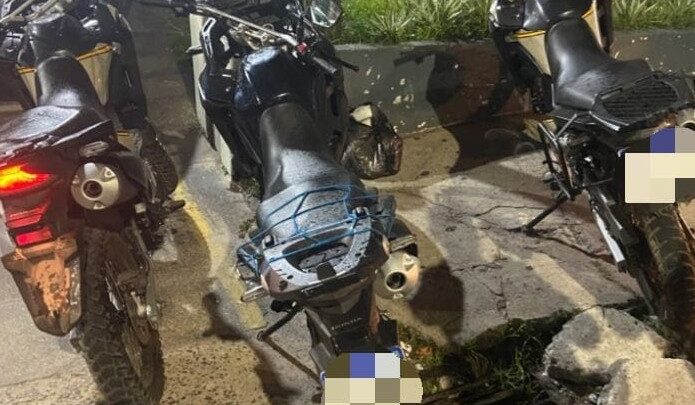 PM desativa desmanche de motos e prende quatro suspeitos