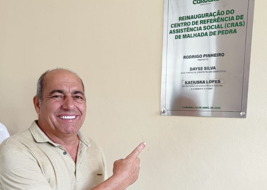Vereador Edmilson do Salgado comemora a entrega do novo CRAS Malhada de Pedra