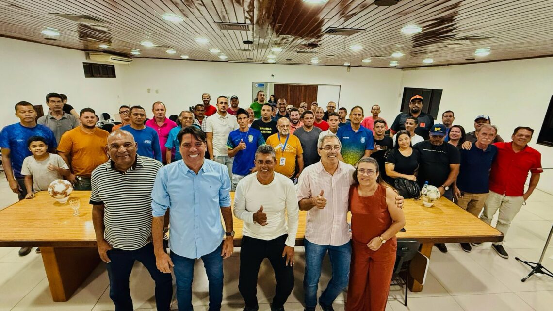 Vereador Júnior Letal discute futuro do esporte em Caruaru, durante reunião