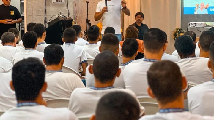 Anderson Correia leva “Caravana Direito Animal” para detentos da Penitenciária Juiz Plácido de Souza