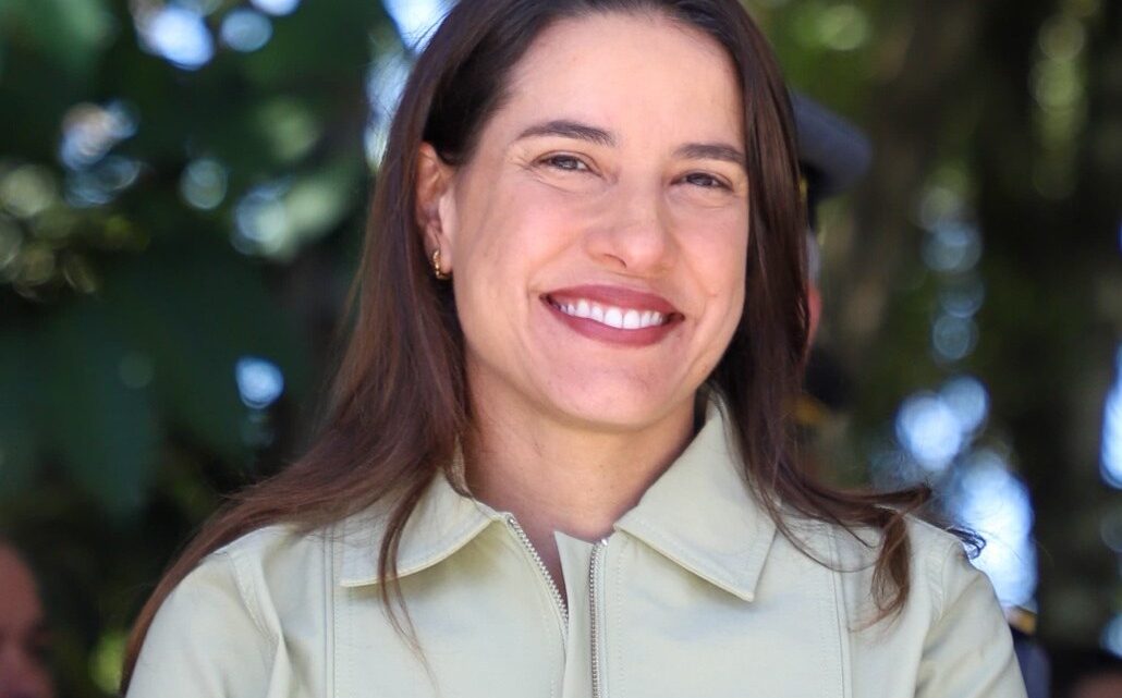 Governadora Raquel Lyra embarca para missão internacional em Nova York com foco na captação de investimentos e parcerias estratégicas Governadora Raquel Lyra embarca para missão internacional em Nova York com foco na captação de investimentos e parcerias estratégicas