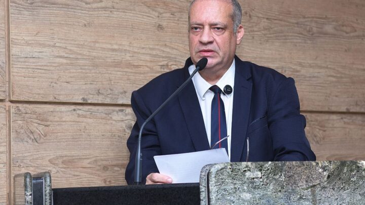 Vereador Jorge Quintino quer garantir mais direitos a motoristas e motoboys de aplicativo