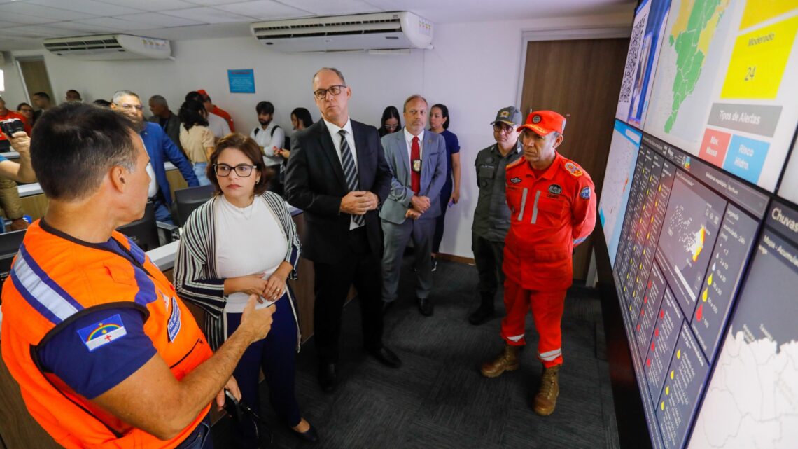 Vice-governadora Priscila Krause monitora ações preventivas após chuvas em Pernambuco