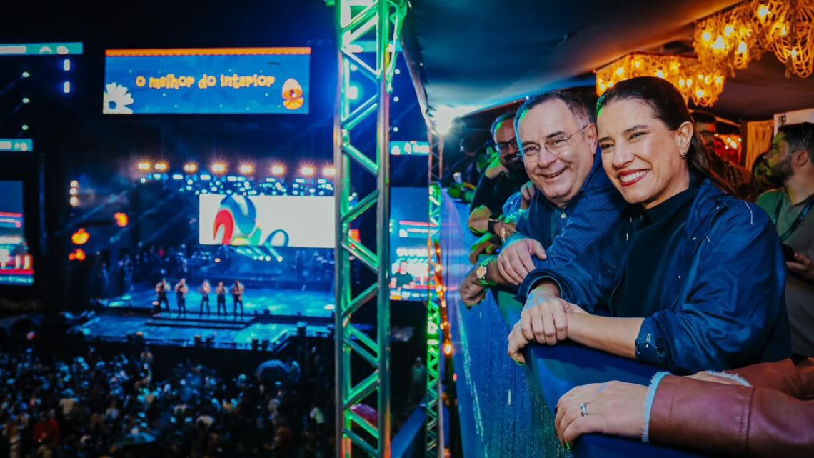 Governadora Raquel Lyra e prefeito Zeca Cavalcanti abrem o São João de Arcoverde, no Sertão do Moxotó Governadora Raquel Lyra e prefeito Zeca Cavalcanti abrem o São João de Arcoverde, no Sertão do Moxotó