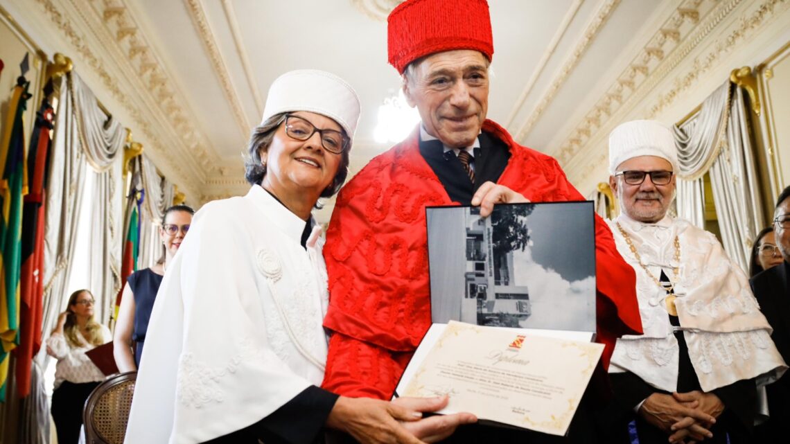Pernambuco concede título de Doutor Honoris Causa ao jurista Eugenio Raúl Zaffaroni Pernambuco concede título de Doutor Honoris Causa ao jurista Eugenio Raúl Zaffaroni