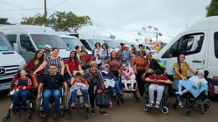 Governo de Pernambuco garante acessibilidade e transporte gratuito para pessoas com deficiência durante o São João 2025