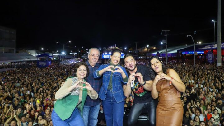 “Pernambuco inteiro está em festa, é a capital do Brasil neste São João”, afirmou a governadora Raquel Lyra durante passagem pelo Arraiá da Felicidade, em Gravatá