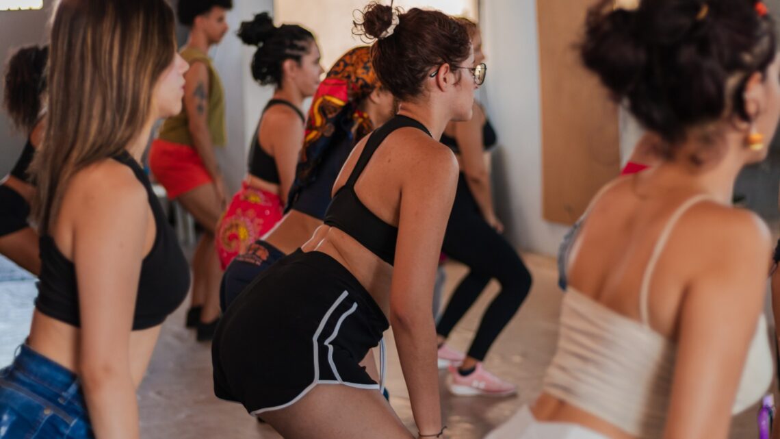 Curso gratuito de Twerk abre inscrições em Caruaru