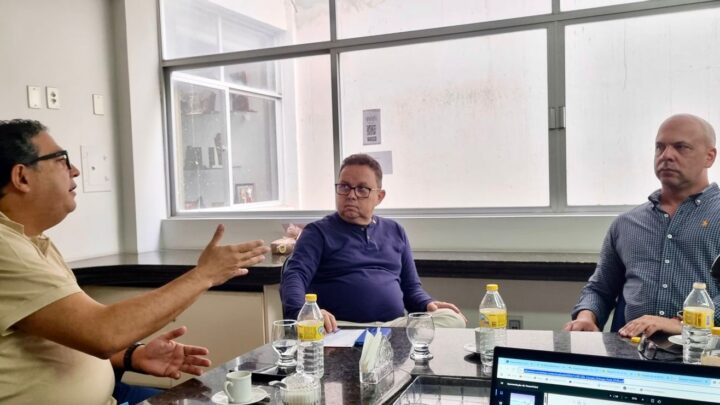 Anderson Correia se reúne com diretoria da CDL para discutir políticas para o Comércio de Caruaru