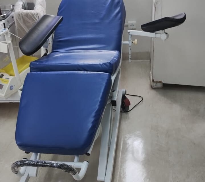 Custodiados da penitenciária de Caruaru reformam poltronas do Hemope Custodiados da penitenciária de Caruaru reformam poltronas do Hemope