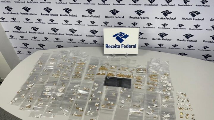 Receita Federal retém no Aeroporto do Recife carga de joias avaliadas em 300 mil reais