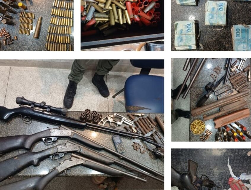 PM apreende grande arsenal de armas PM apreende grande arsenal de armas