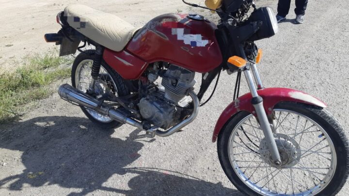 Motociclista morre, após colisão com caminhão
