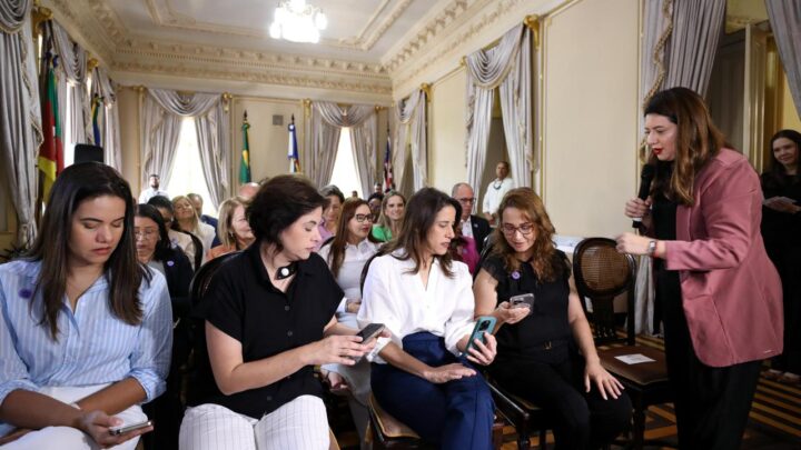 Agosto Lilás: Governo de Pernambuco lança aplicativo de proteção à mulher, amplia centros de referência e promove qualificação profissional