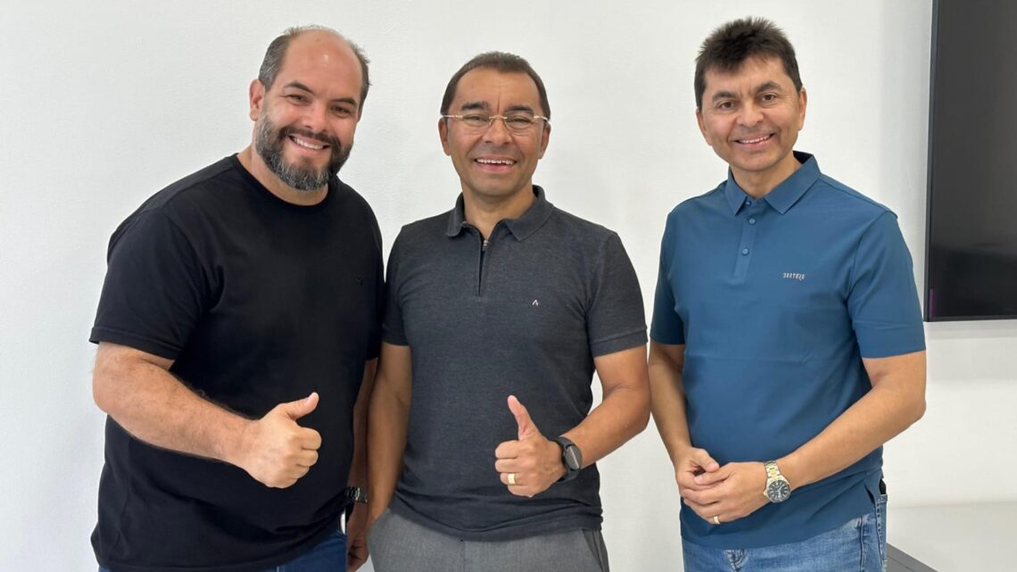 Motta do bairro Rendeiras reafirma apoio a Edilson Tavares para Deputado Federal Motta do bairro Rendeiras reafirma apoio a Edilson Tavares para Deputado Federal