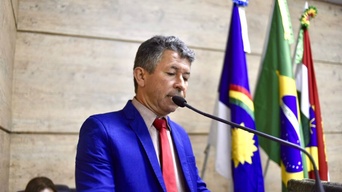 Vereador Edilson do MST apresenta requerimento para a criação de UPA na Vila Rafael, no 2° distrito de Caruaru Vereador Edilson do MST apresenta requerimento para a criação de UPA na Vila Rafael, no 2° distrito de Caruaru