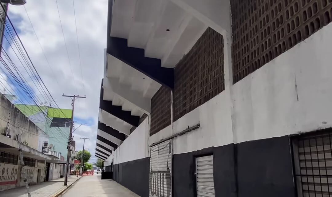 Defesa Civil de Caruaru emite nota sobre liberação de arquibancada no Estádio Lacerdão Defesa Civil de Caruaru emite nota sobre liberação de arquibancada no Estádio Lacerdão
