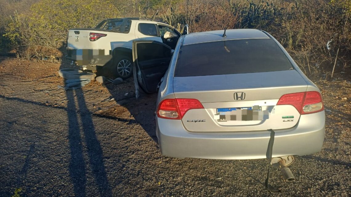 Um morto e seis feridos, após colisão frontal entre caminhonete e carro